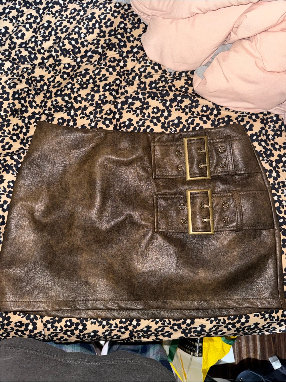 SHEIN Brown Leather Mini Skirt with Dual Buckle Detail